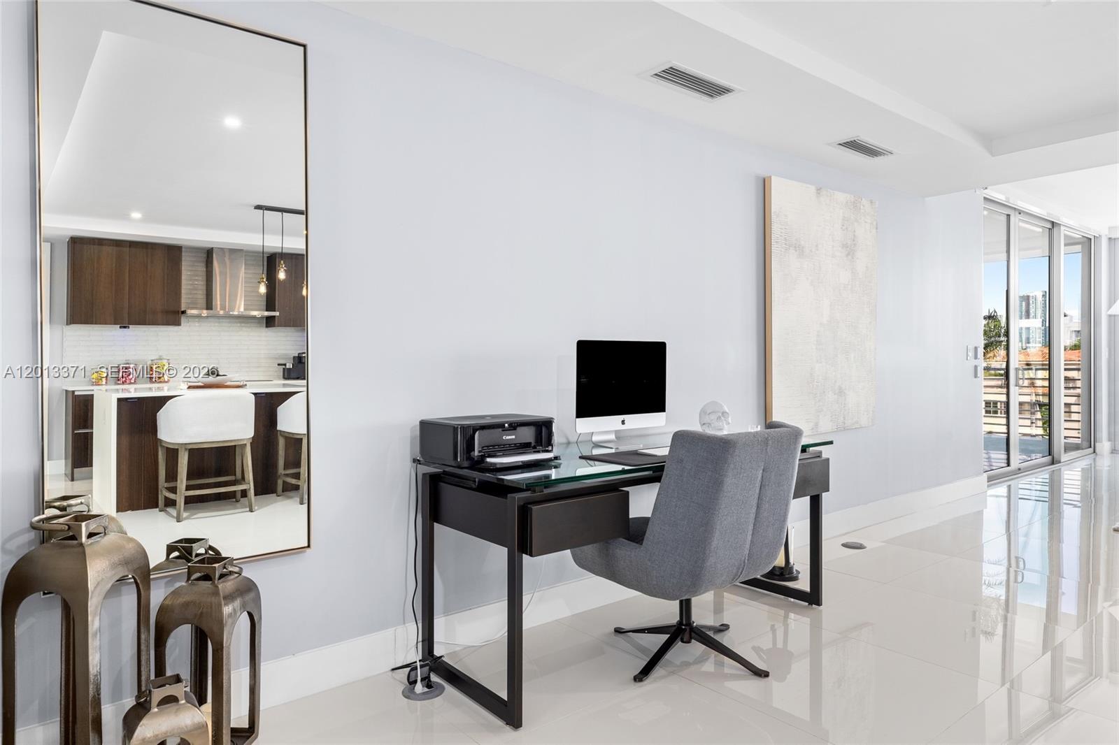 AQUAVUE LAS OLAS CONDO - Residential Lease