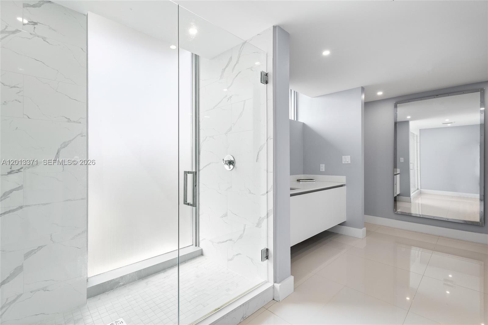 AQUAVUE LAS OLAS CONDO - Residential Lease