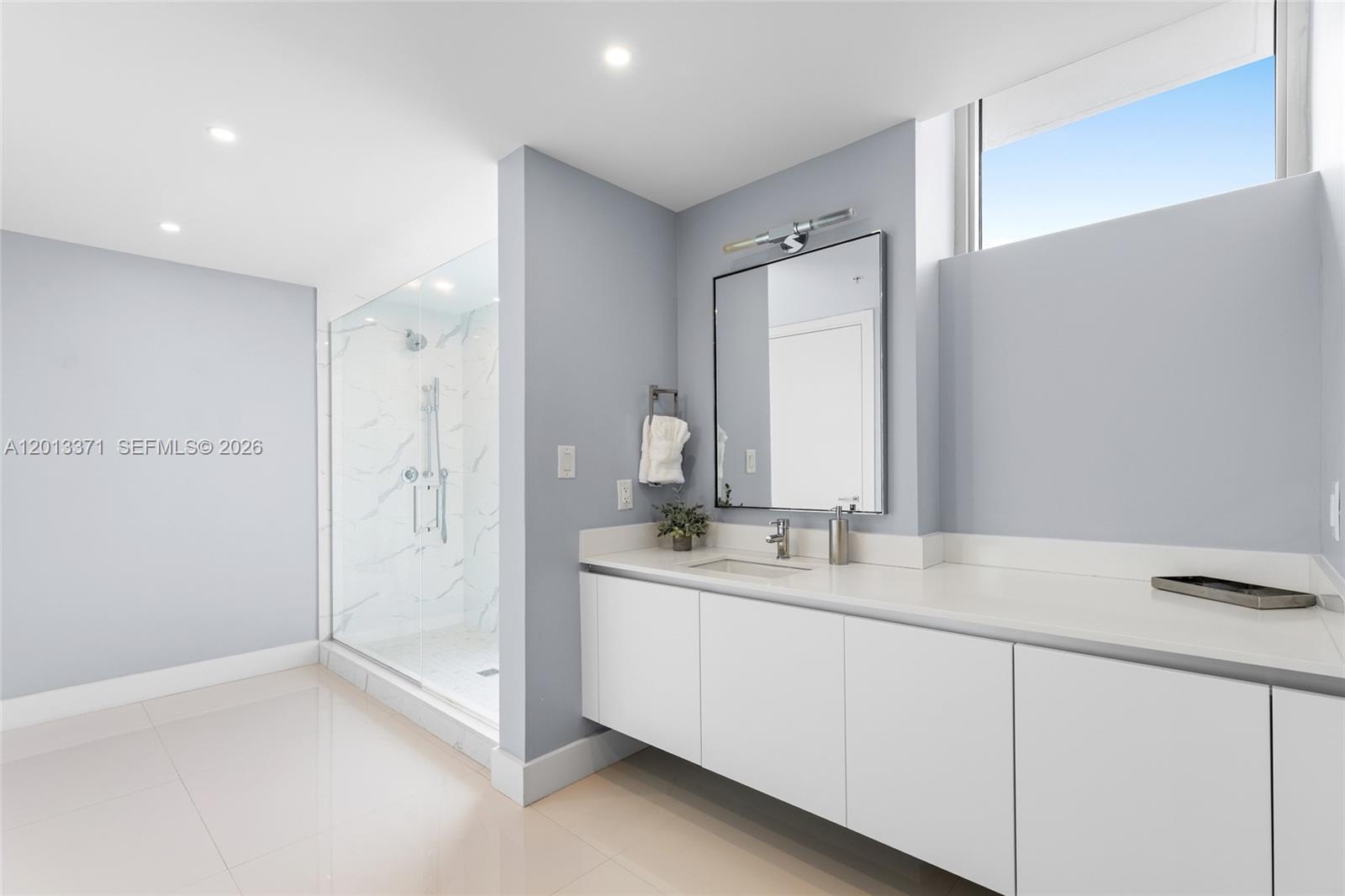 AQUAVUE LAS OLAS CONDO - Residential Lease