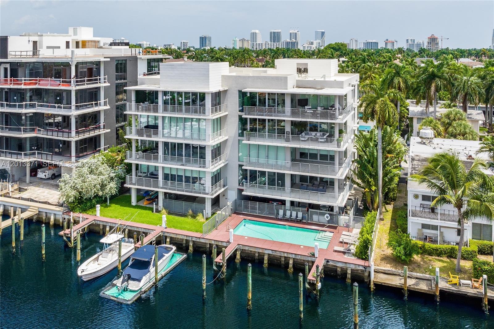 AQUAVUE LAS OLAS CONDO - Residential Lease