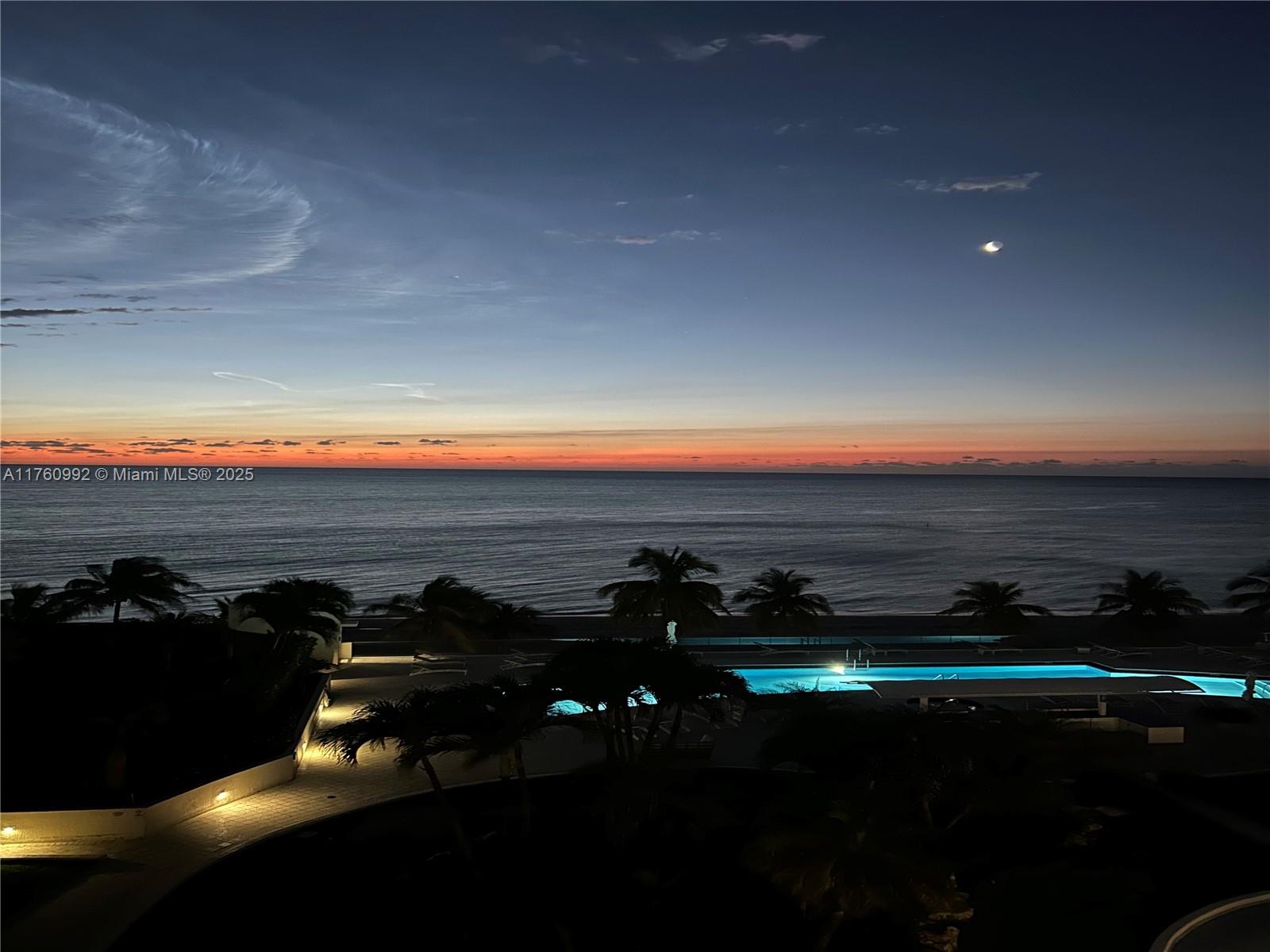 19111 Collins Ave 504