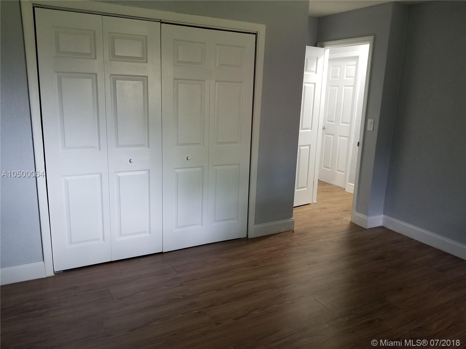 ELEANOR PARK - Residential