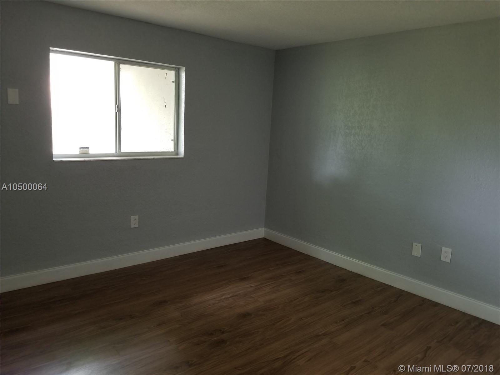 ELEANOR PARK - Residential