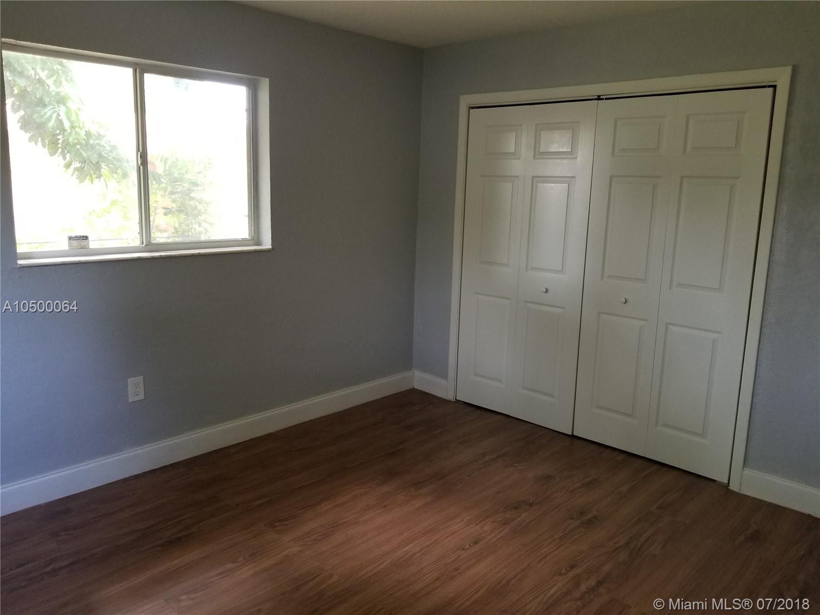 ELEANOR PARK - Residential