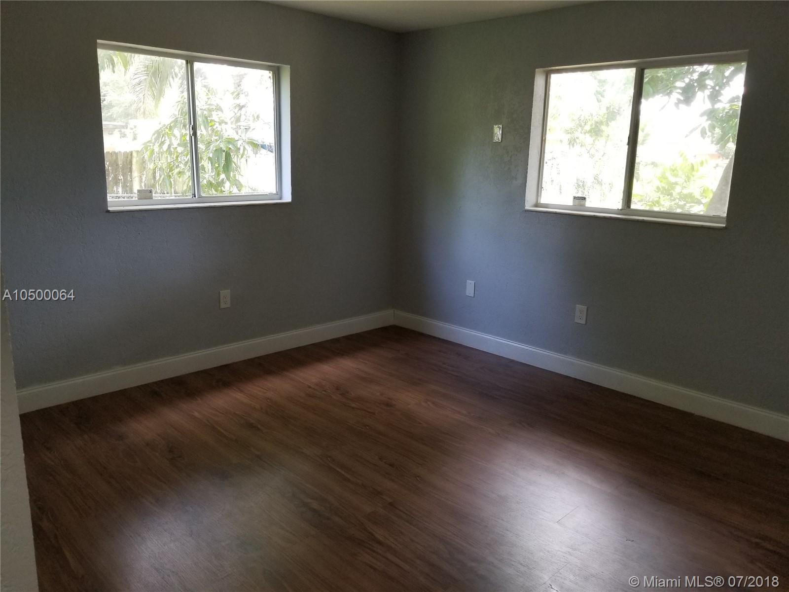 ELEANOR PARK - Residential