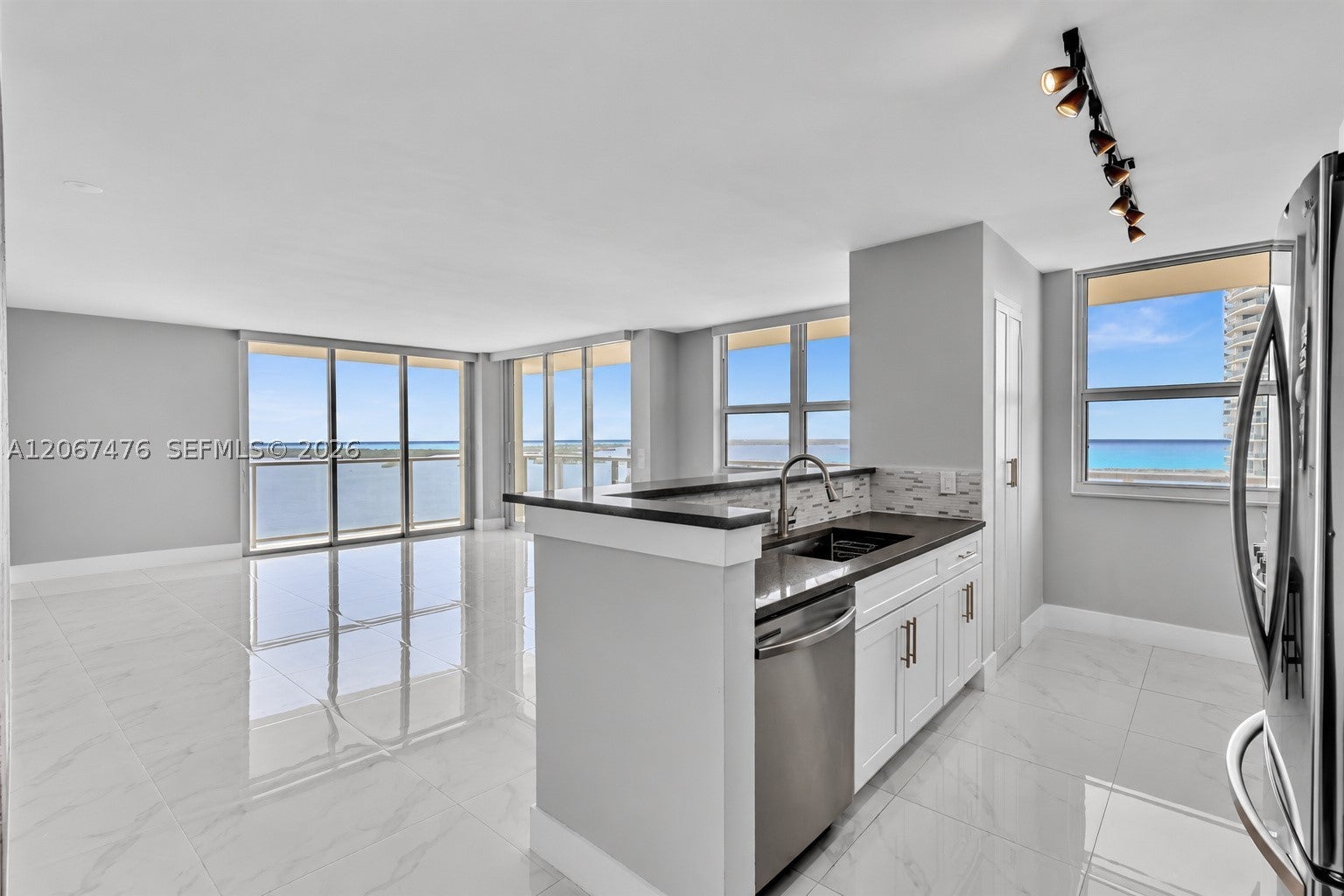 1155 Brickell Bay Dr 3211