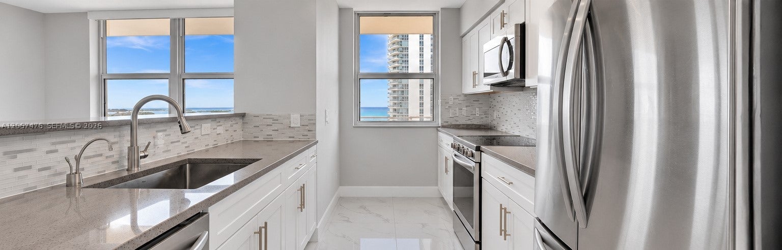 1155 Brickell Bay Dr 3211