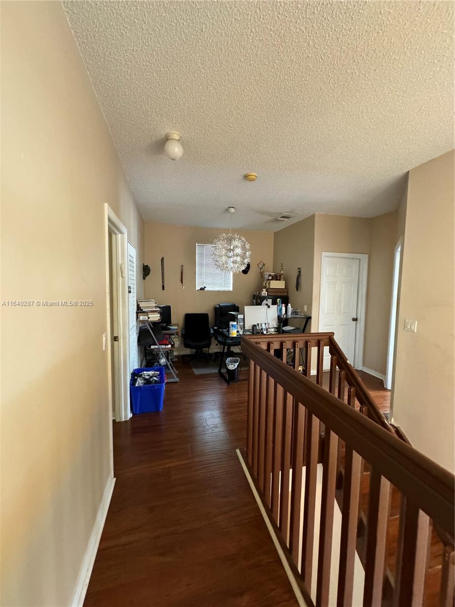 MAPLE RIDGE - Residential