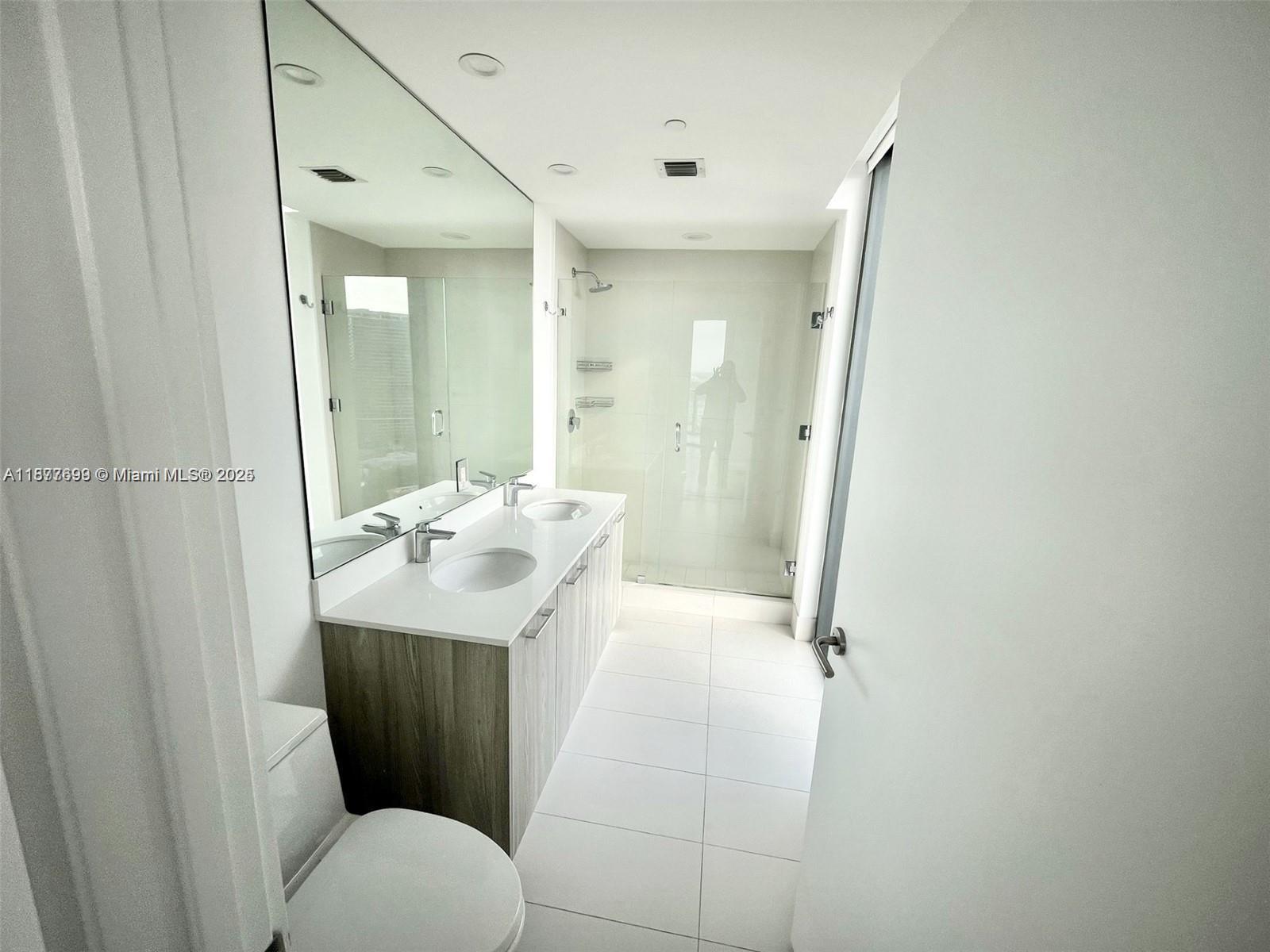 PARAISO BAYVIEWS CONDO - Residential