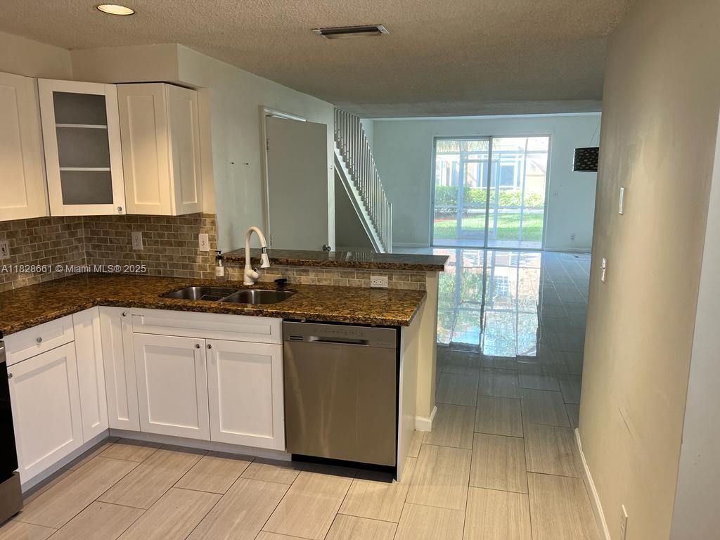 1597 Barcelona Way 2-32