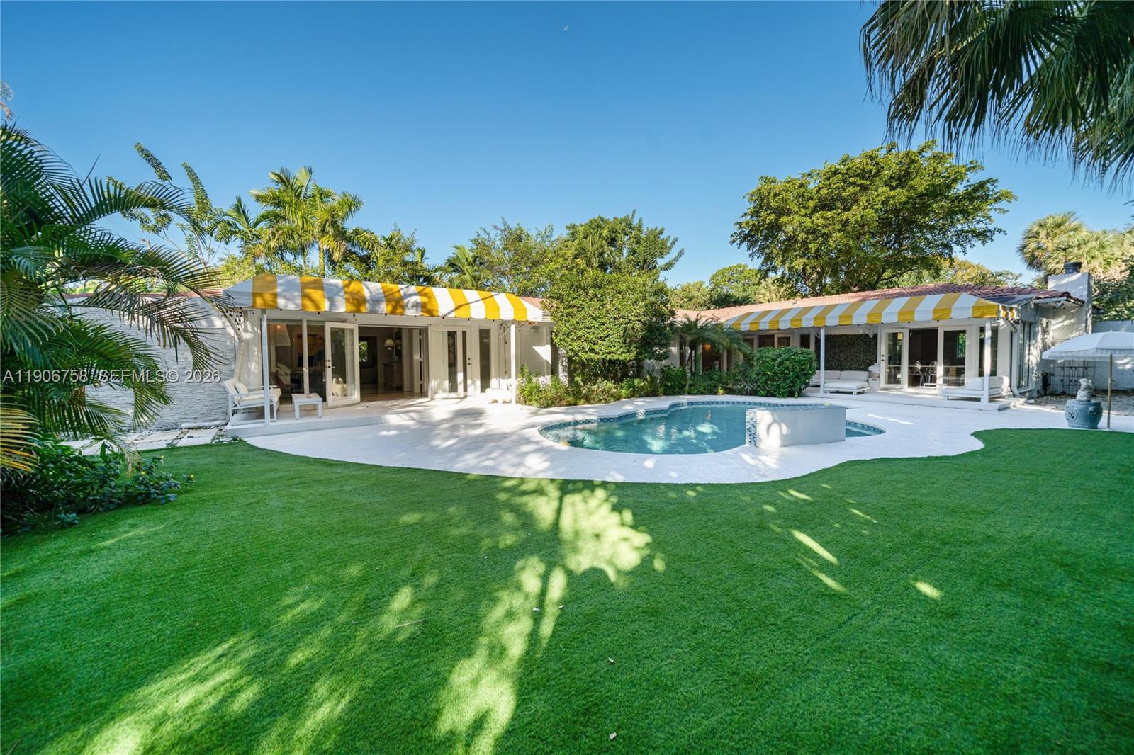 MIAMI SHORES SEC 1 AMD - Residential