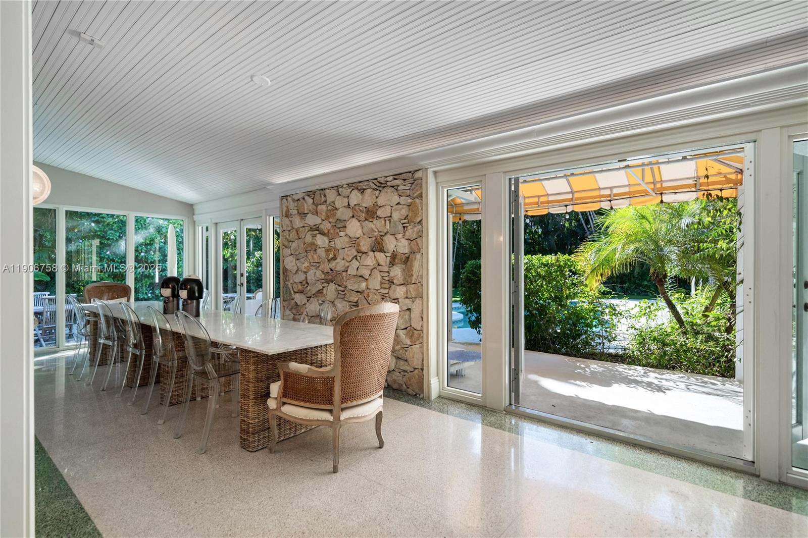 MIAMI SHORES SEC 1 AMD - Residential