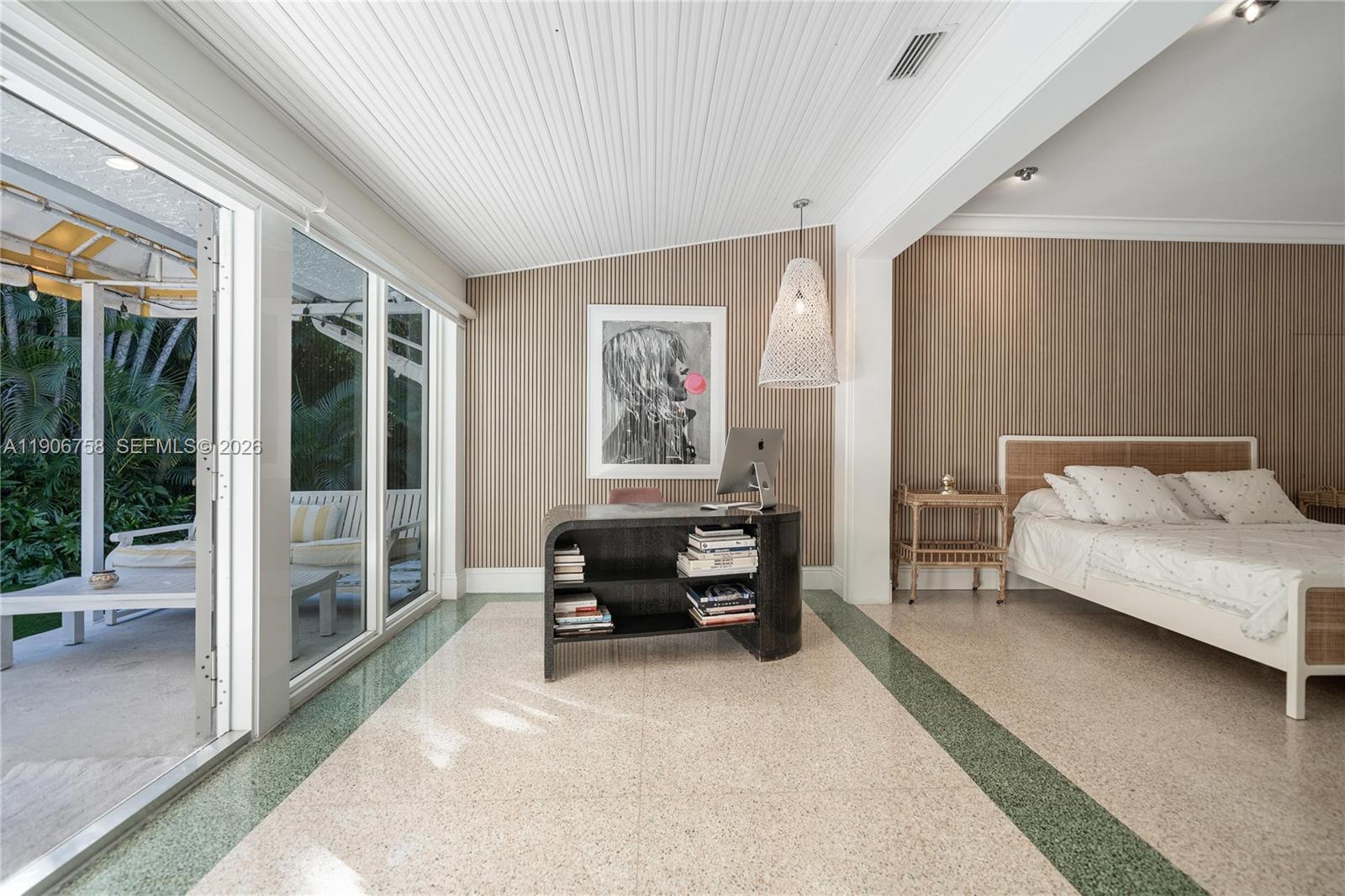 MIAMI SHORES SEC 1 AMD - Residential