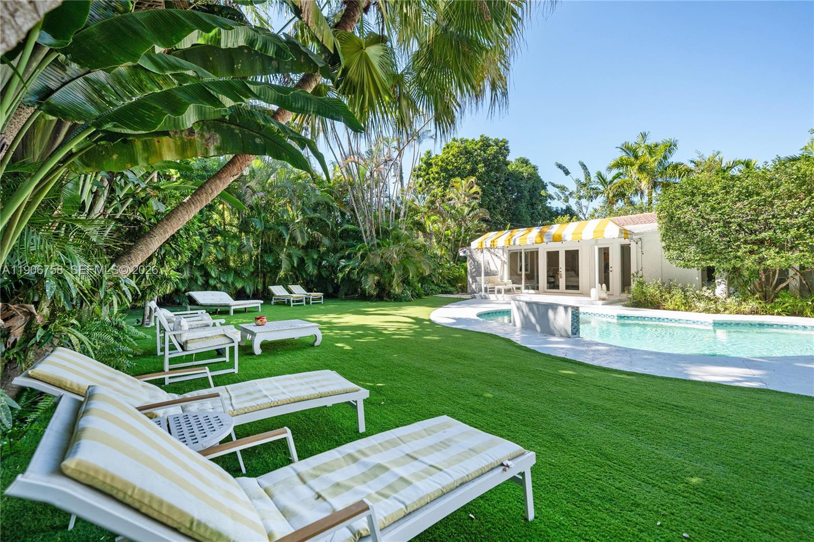 MIAMI SHORES SEC 1 AMD - Residential