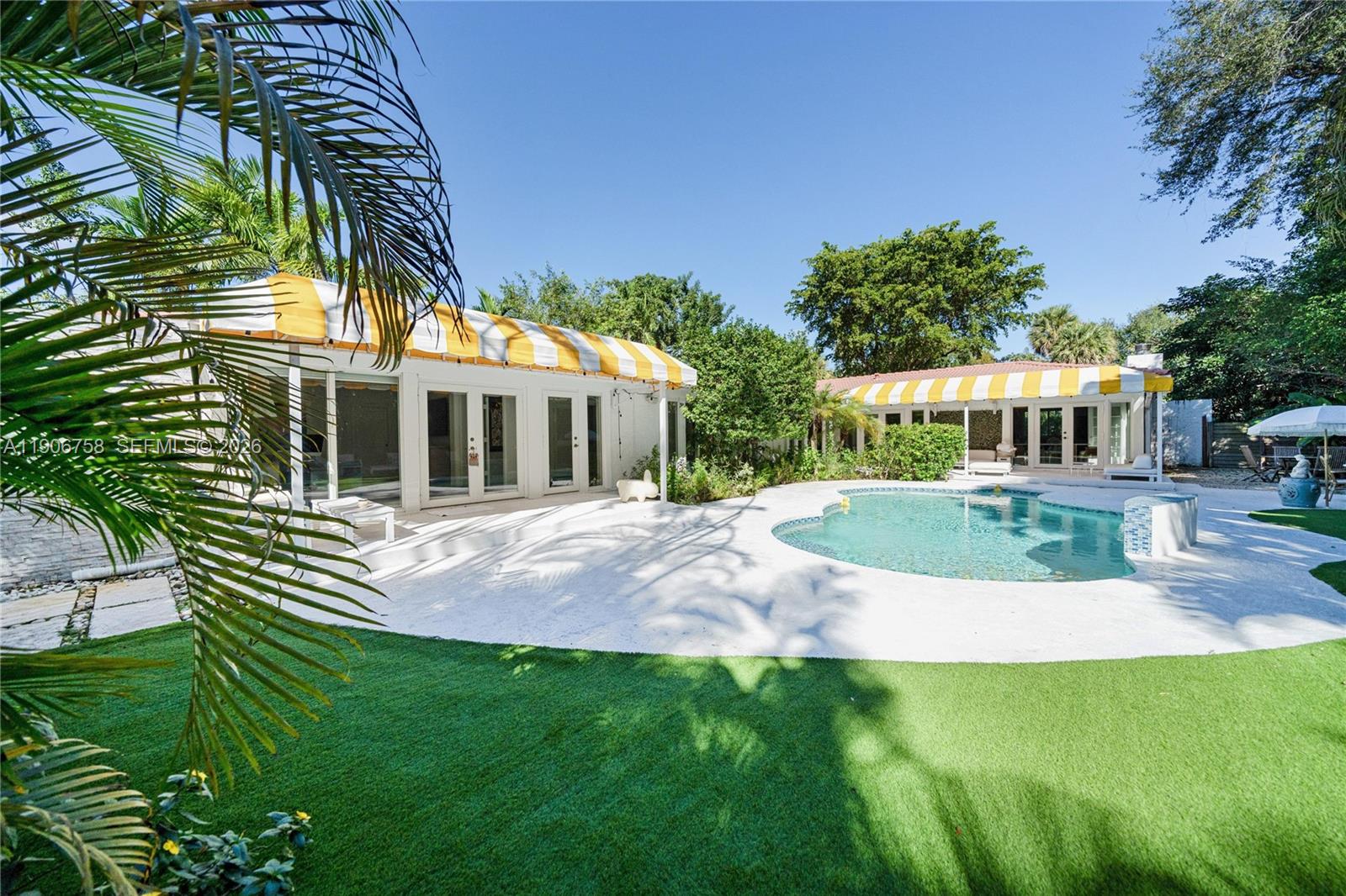 MIAMI SHORES SEC 1 AMD - Residential
