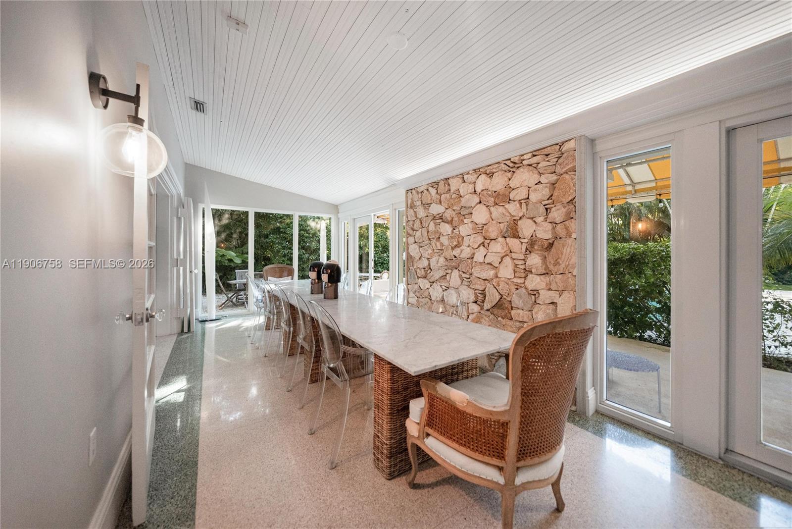 MIAMI SHORES SEC 1 AMD - Residential