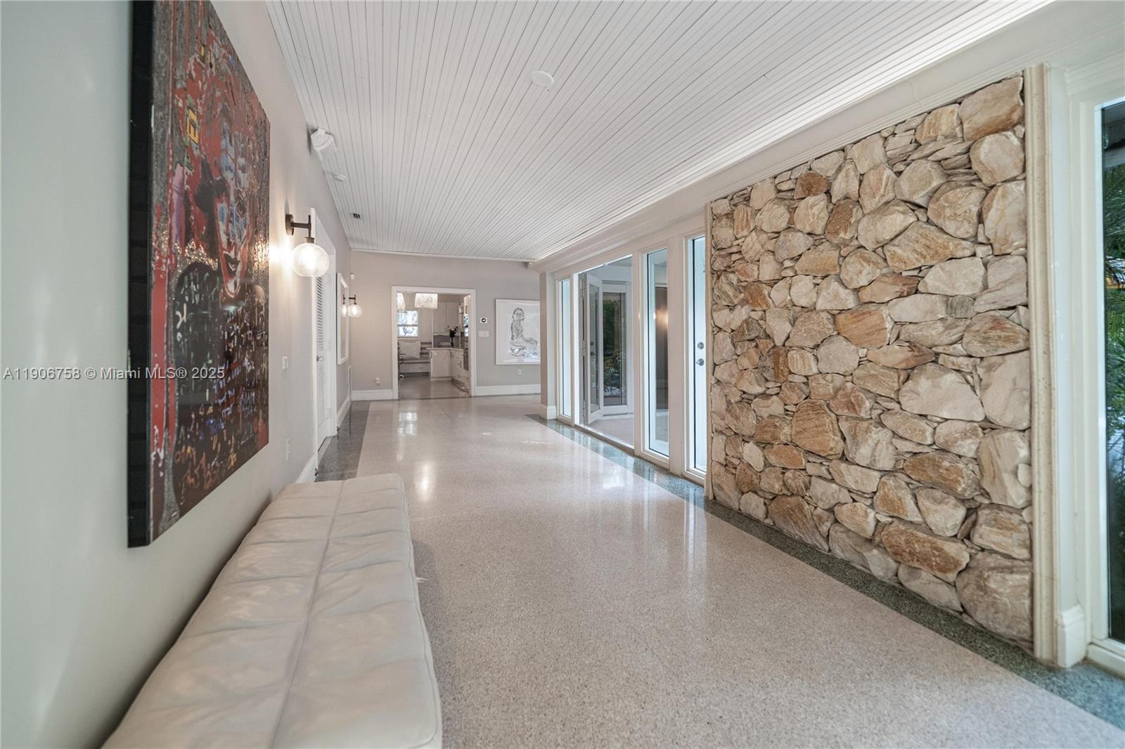 MIAMI SHORES SEC 1 AMD - Residential