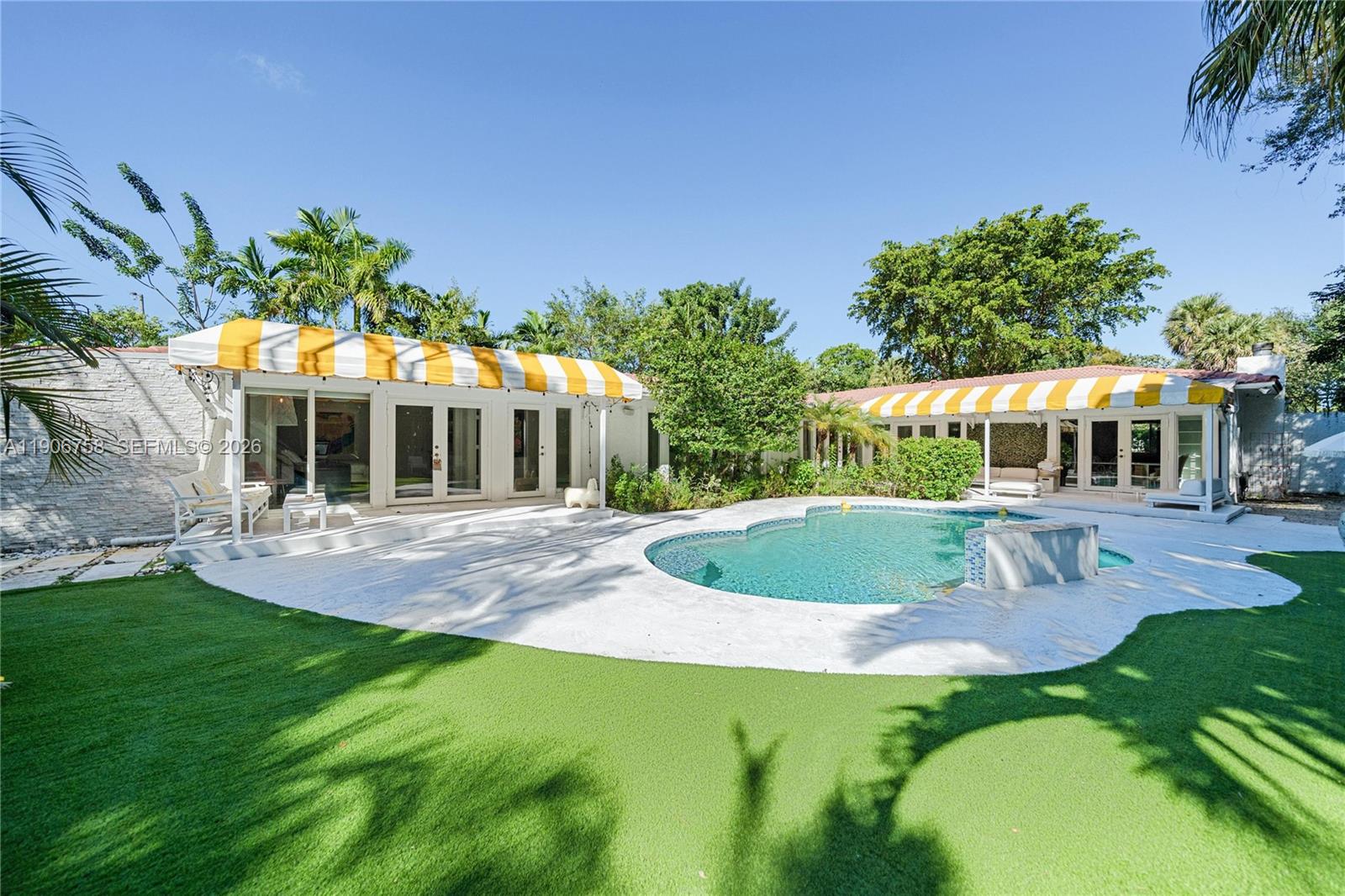 MIAMI SHORES SEC 1 AMD - Residential