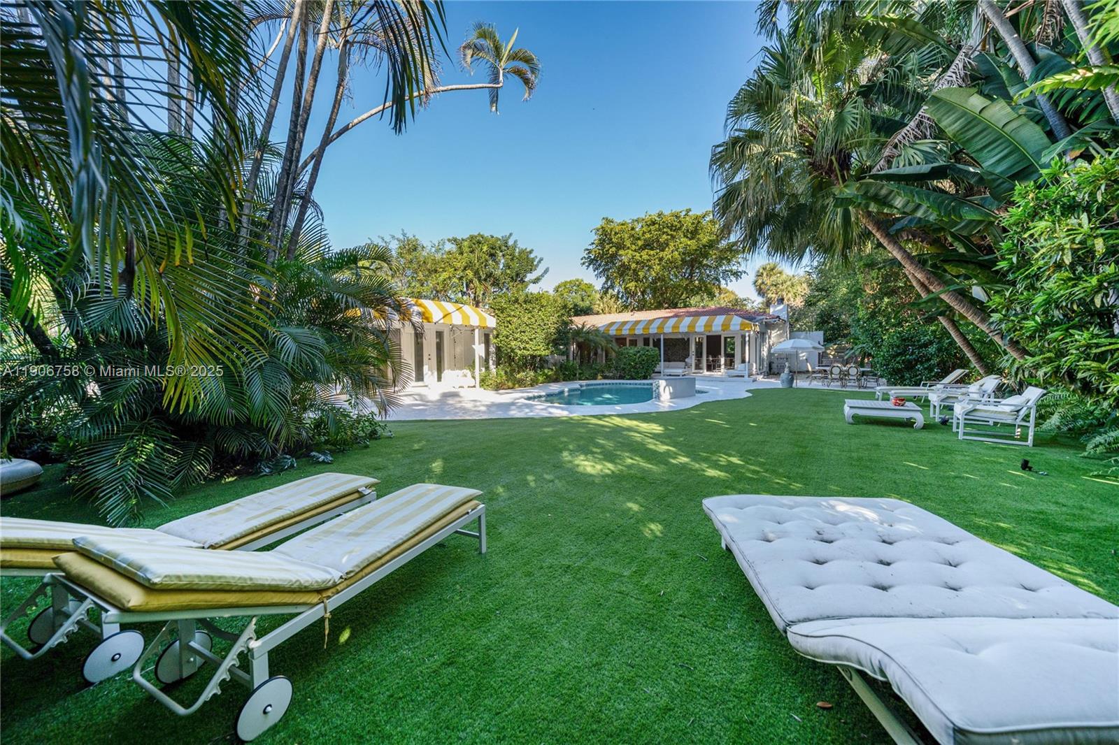 MIAMI SHORES SEC 1 AMD - Residential