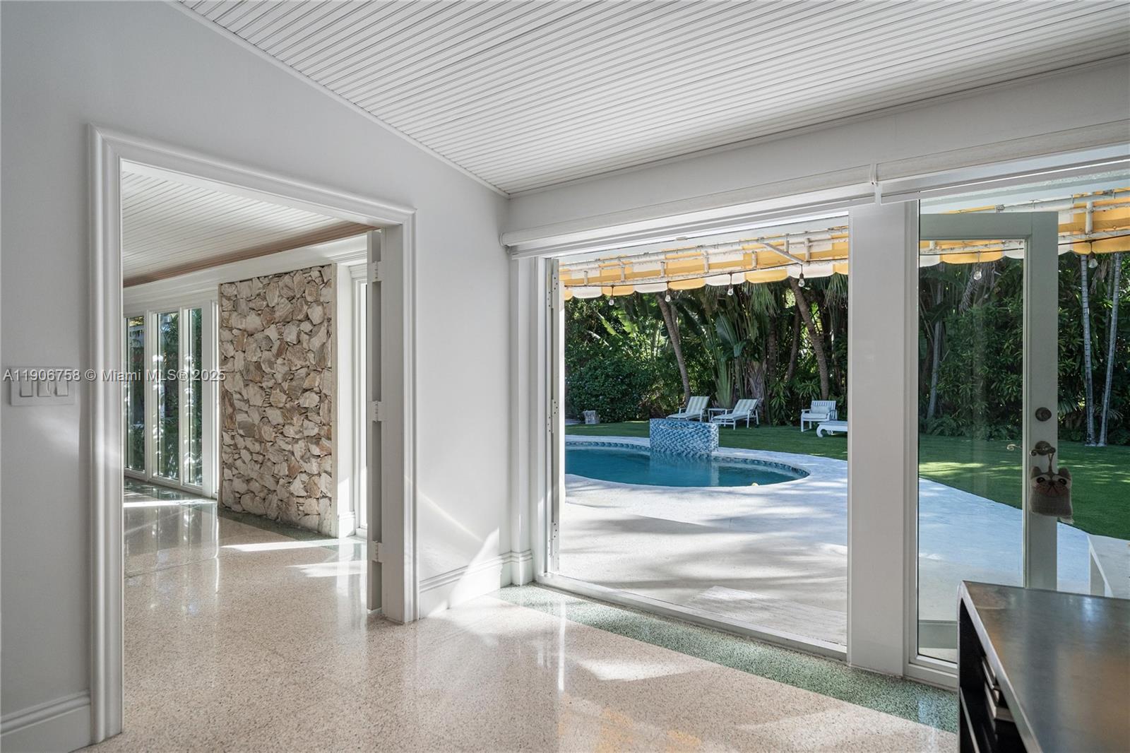 MIAMI SHORES SEC 1 AMD - Residential