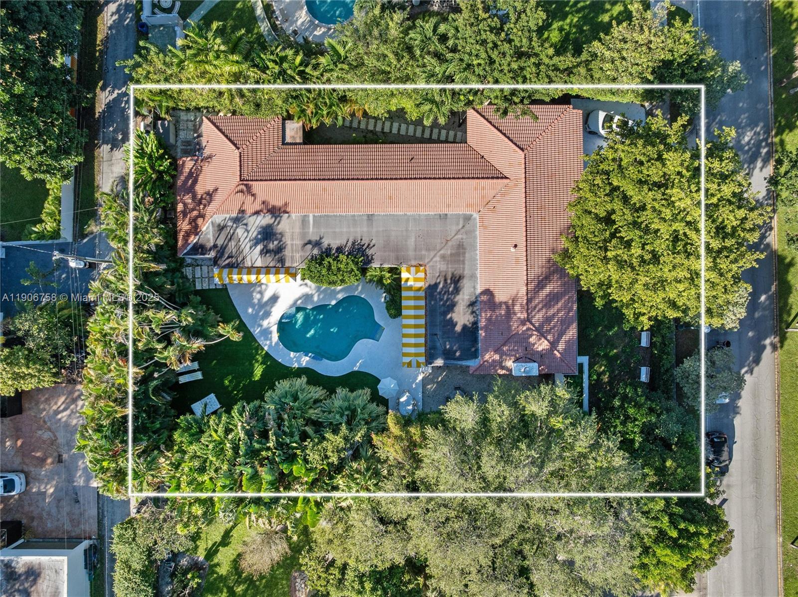 MIAMI SHORES SEC 1 AMD - Residential