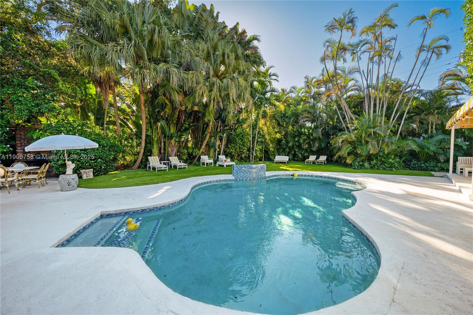 MIAMI SHORES SEC 1 AMD - Residential