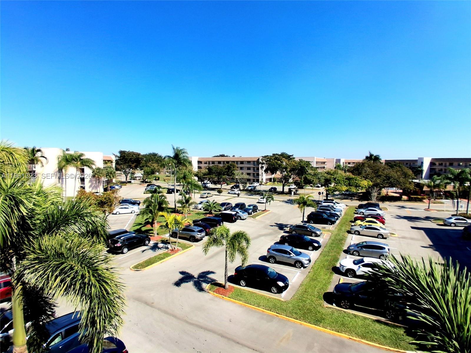 SUNRISE LAKES 213 CONDO - Residential