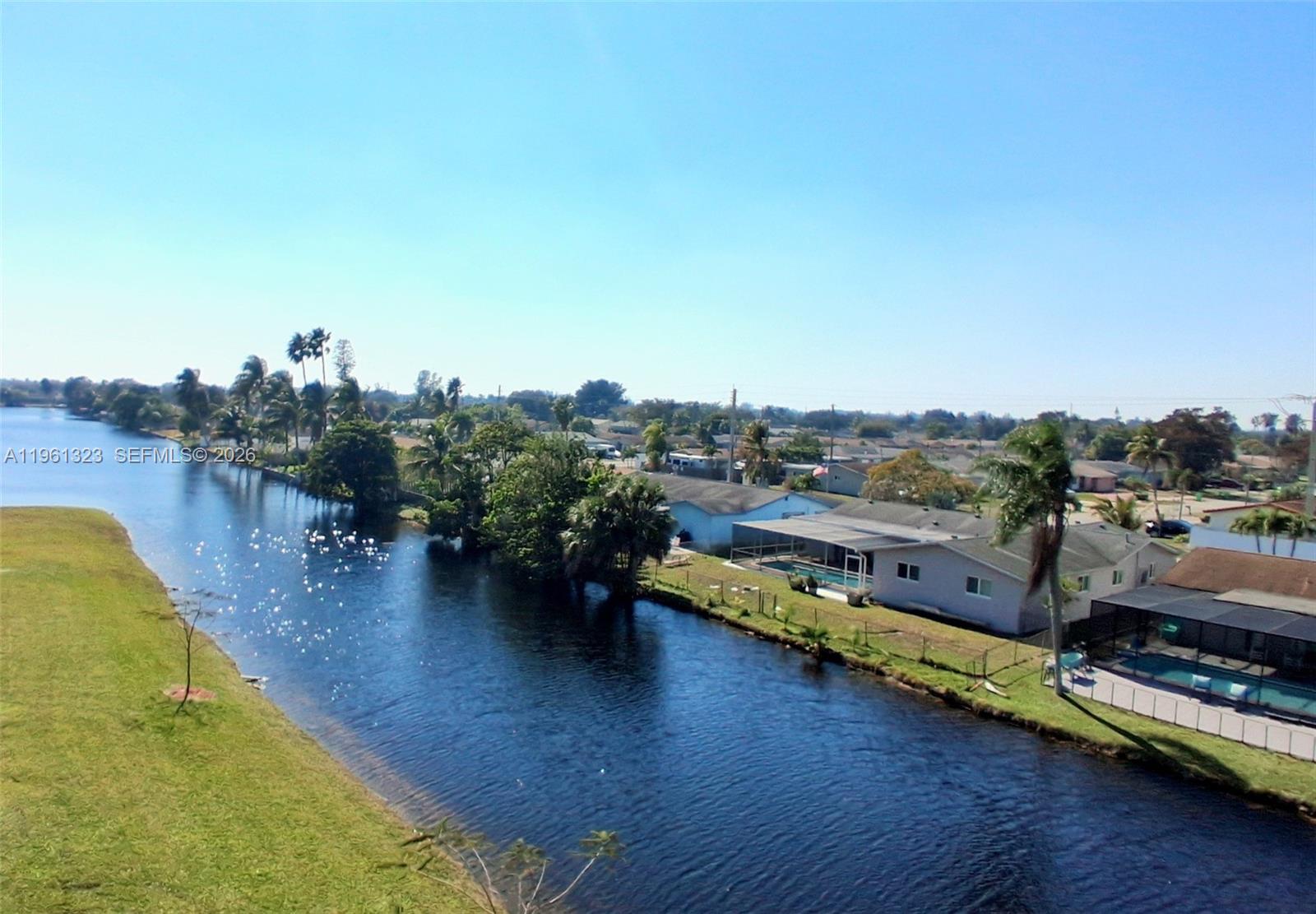 SUNRISE LAKES 213 CONDO - Residential