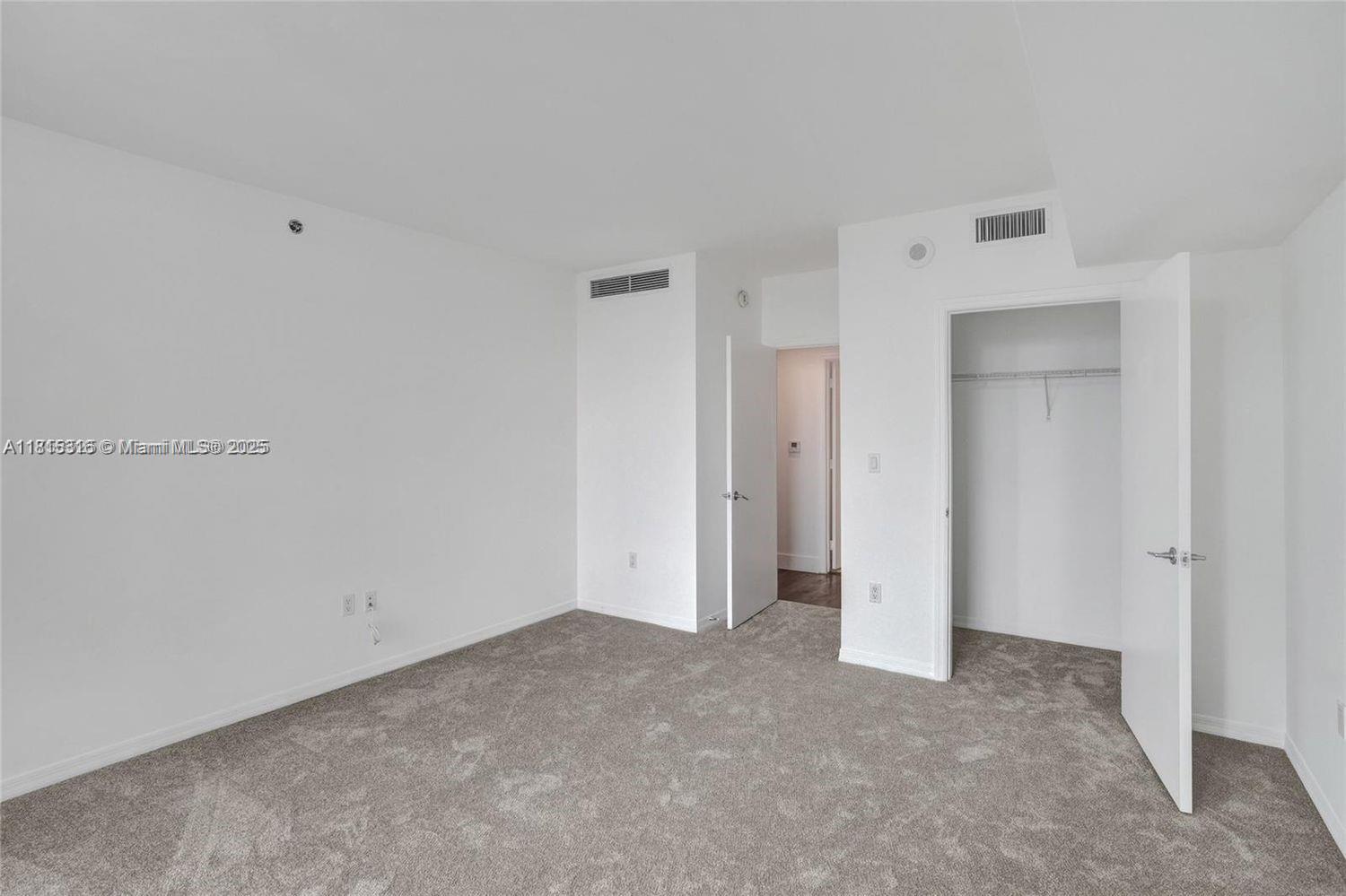 500 BRICKELL WEST CONDO - Residential Lease