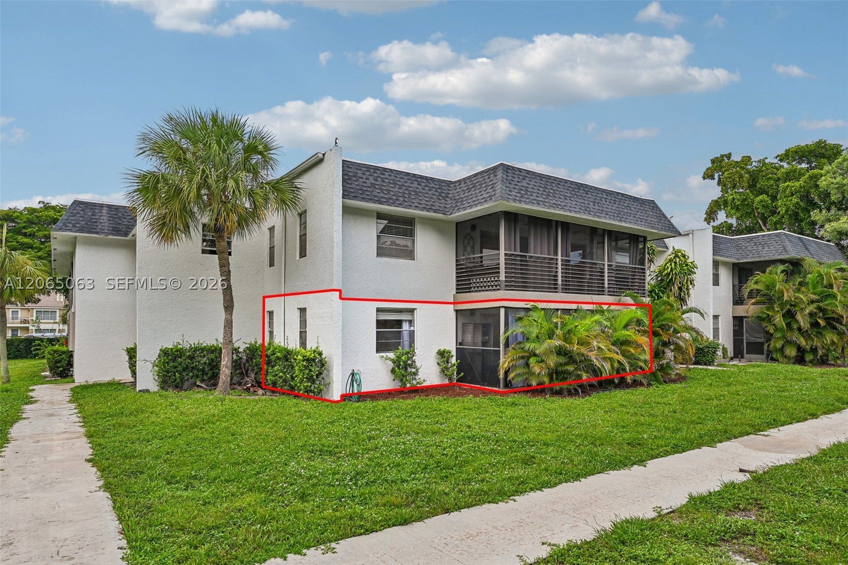 2830 Riverside Dr 103-3