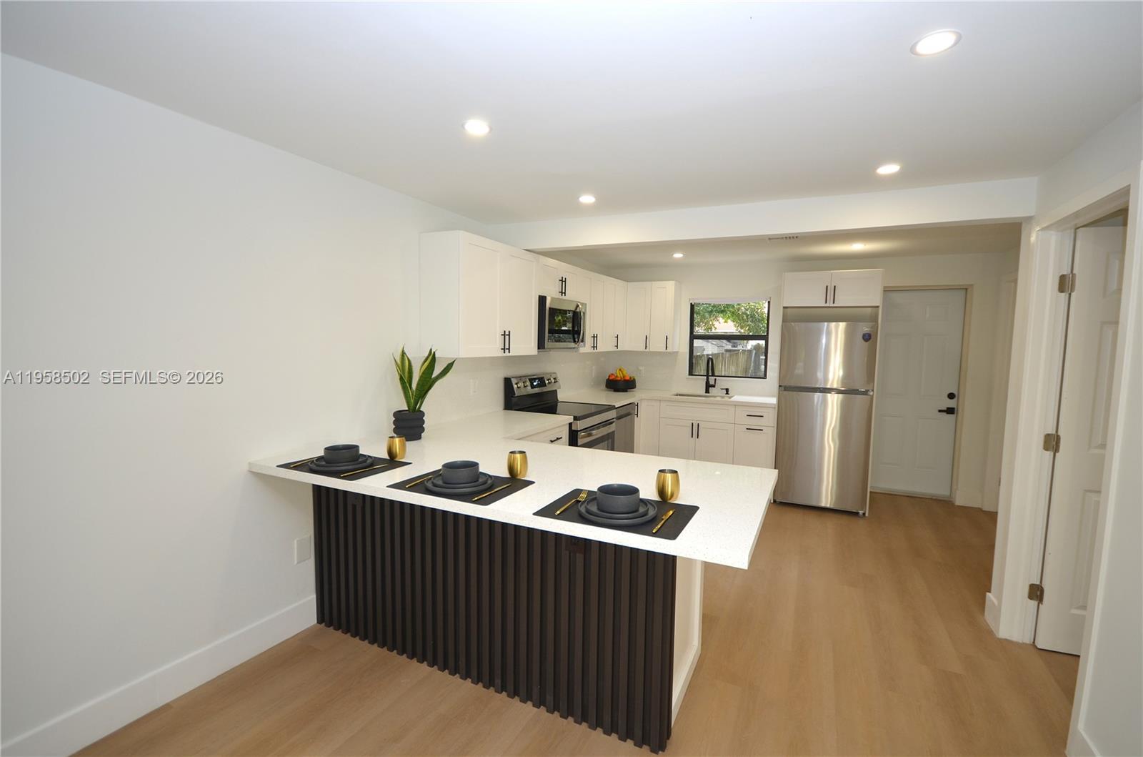 TREASURE HEIGHTS - Residential