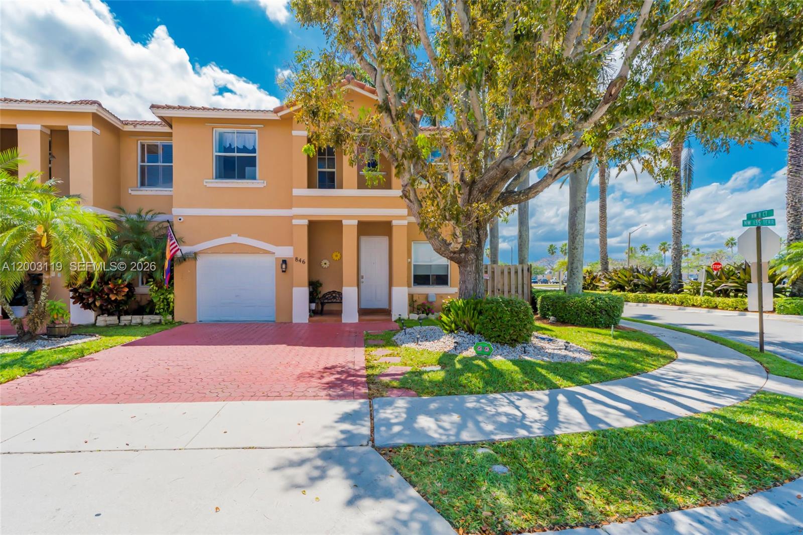 PEMBROKE FALLS PHASE 3 - Residential