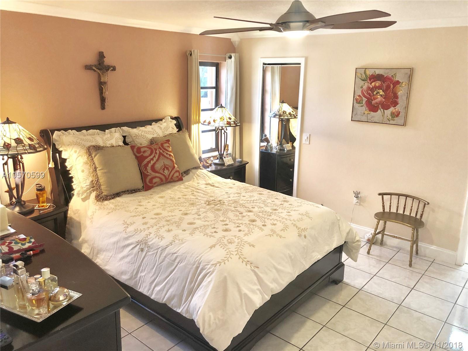 SUNRISE GOLF VILLAGE SEC - Residential