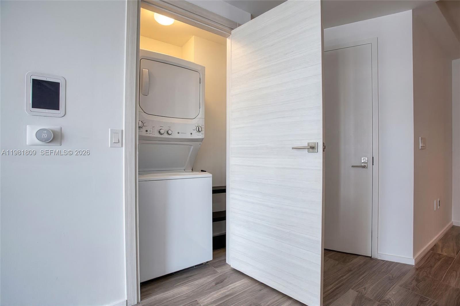 801 SMA RESIDENCES CONDO - Residential