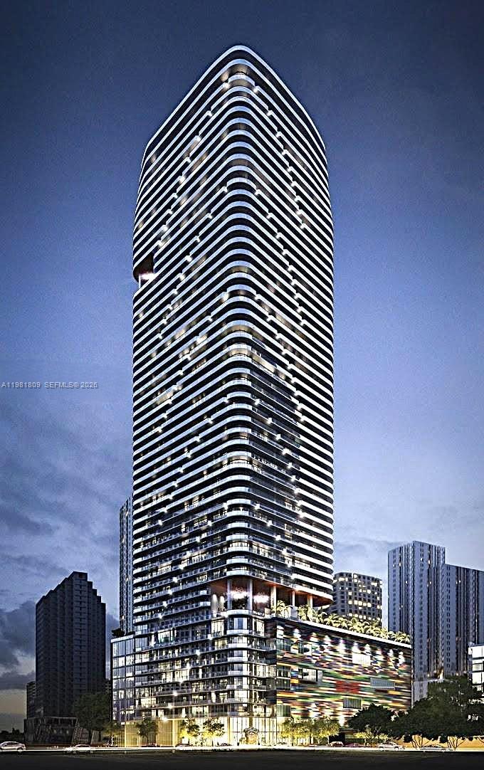 801 SMA RESIDENCES CONDO - Residential