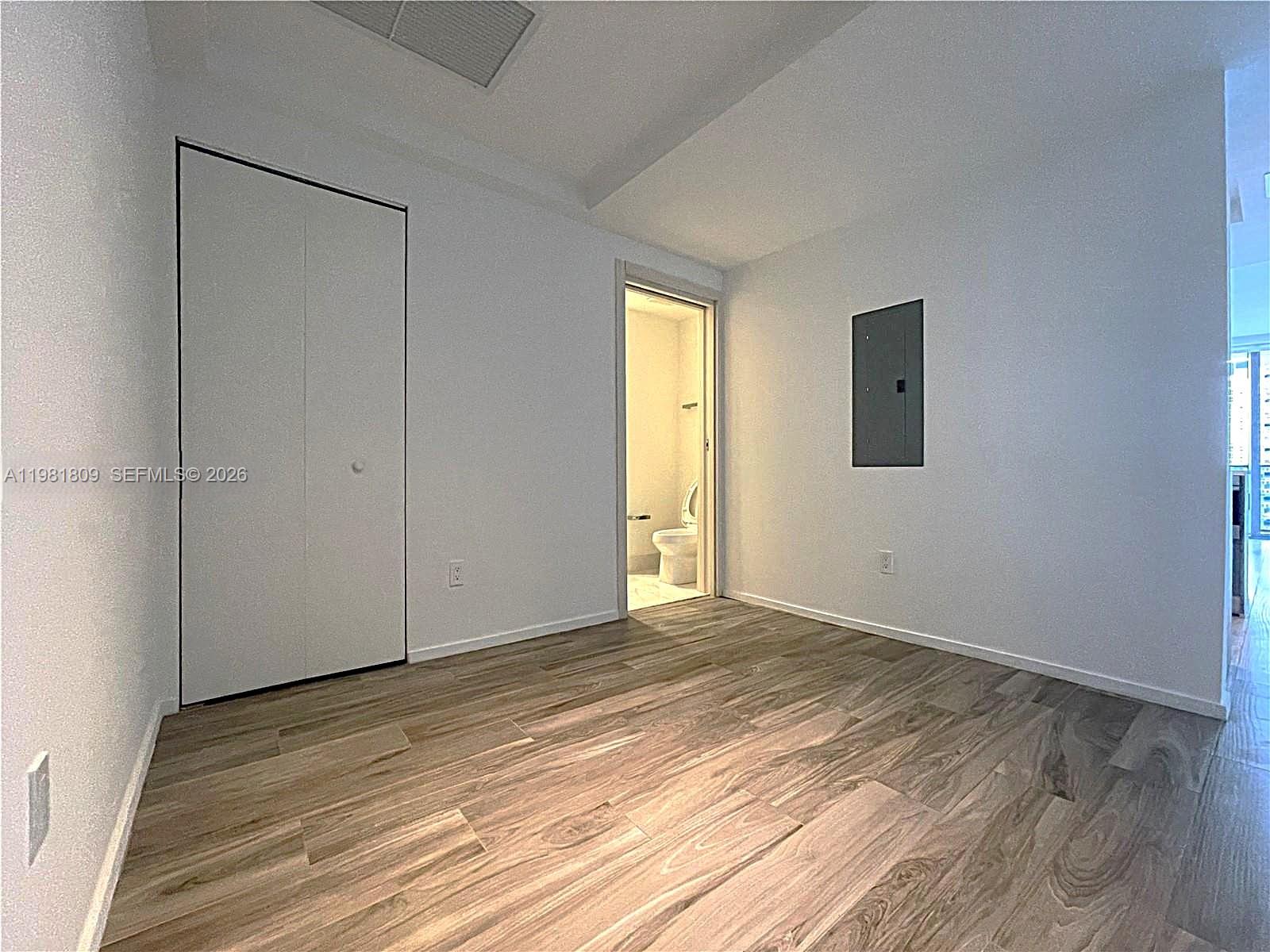 801 SMA RESIDENCES CONDO - Residential