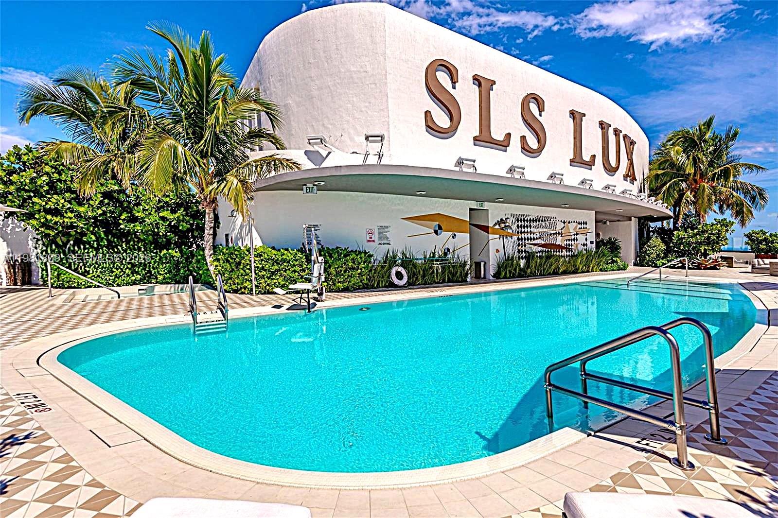 801 SMA RESIDENCES CONDO - Residential