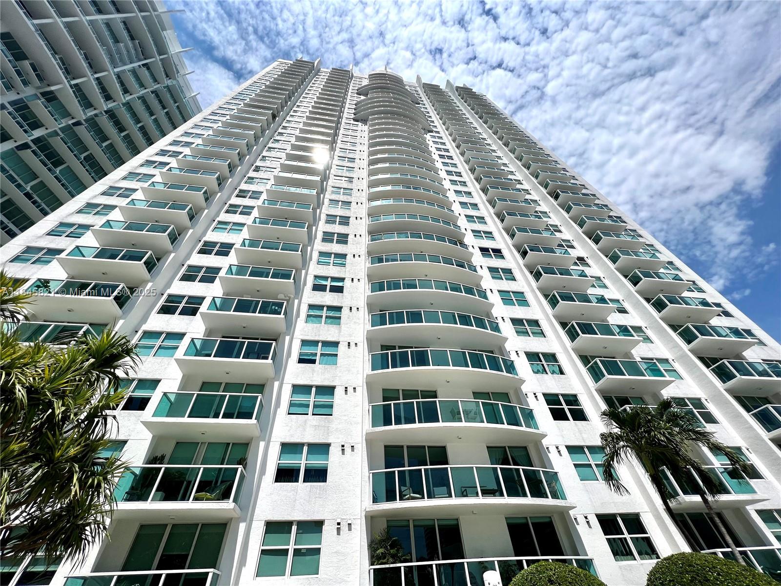 31 SE 5th St 1509