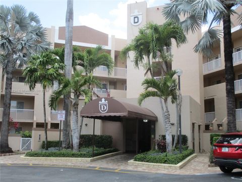Condominium in Tamarac FL 7687 Granville Dr Bldg D Dr.jpg