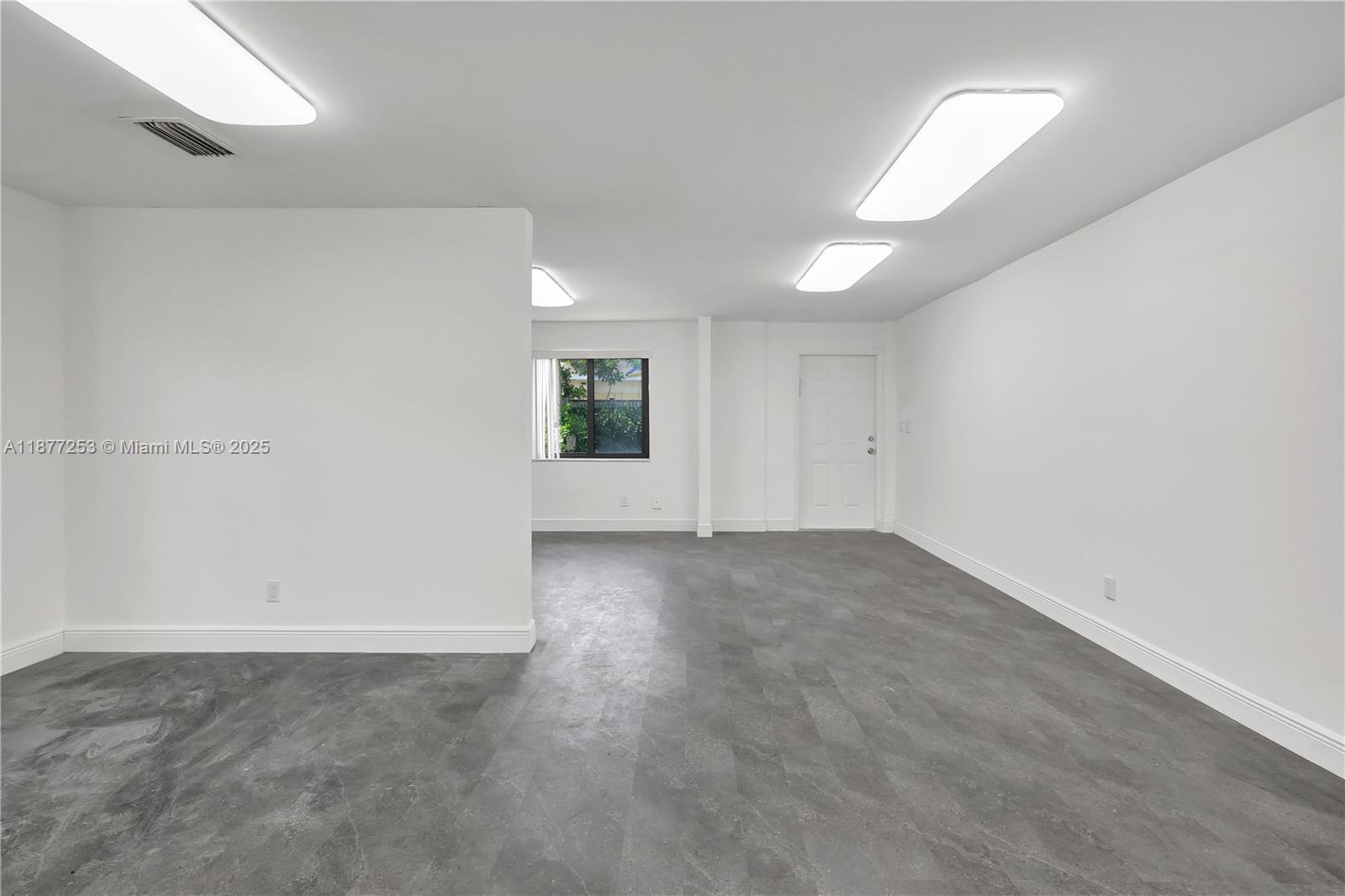 REED LAND CO - Residential Lease