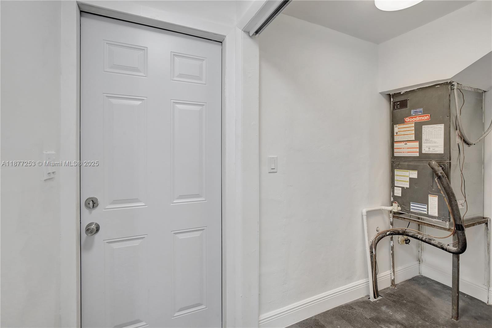 REED LAND CO - Residential Lease