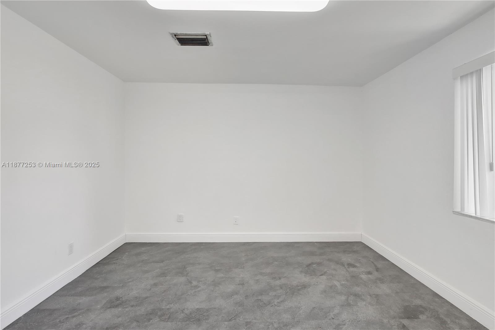 REED LAND CO - Residential Lease