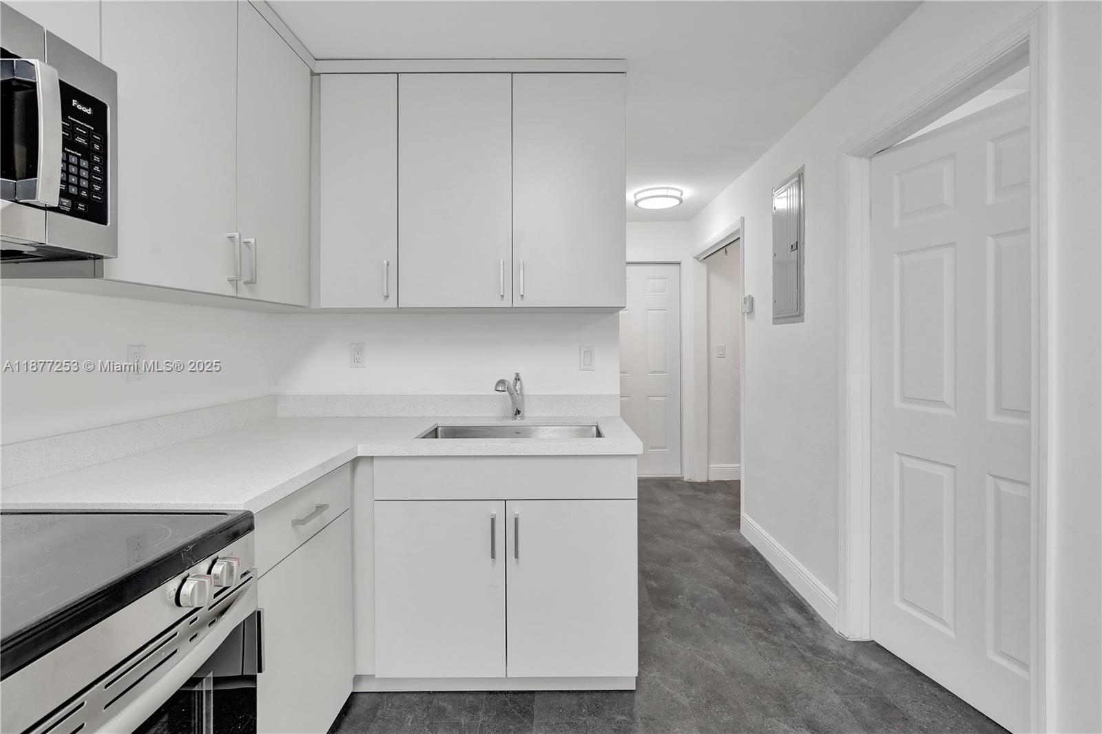 REED LAND CO - Residential Lease