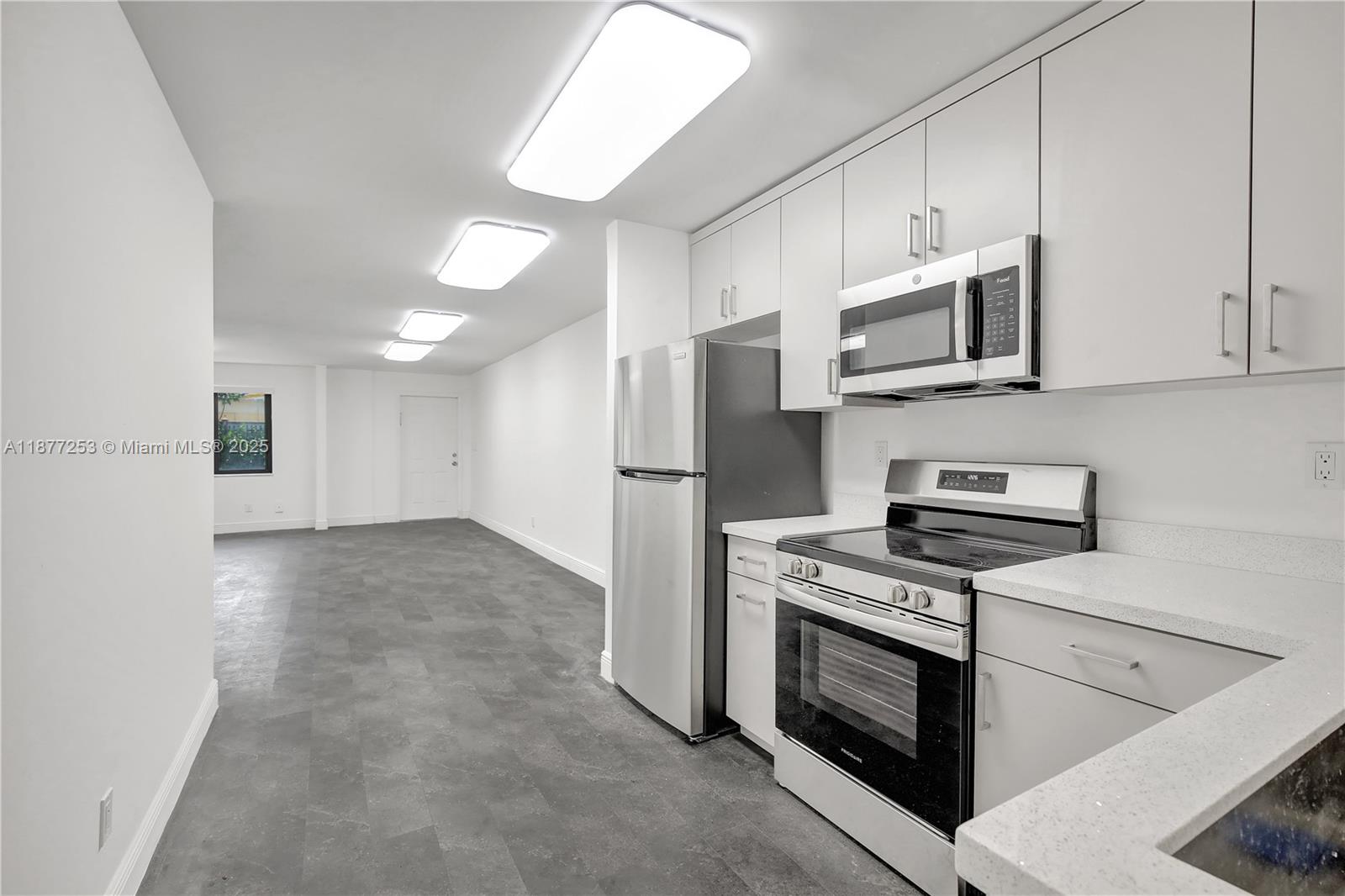 REED LAND CO - Residential Lease