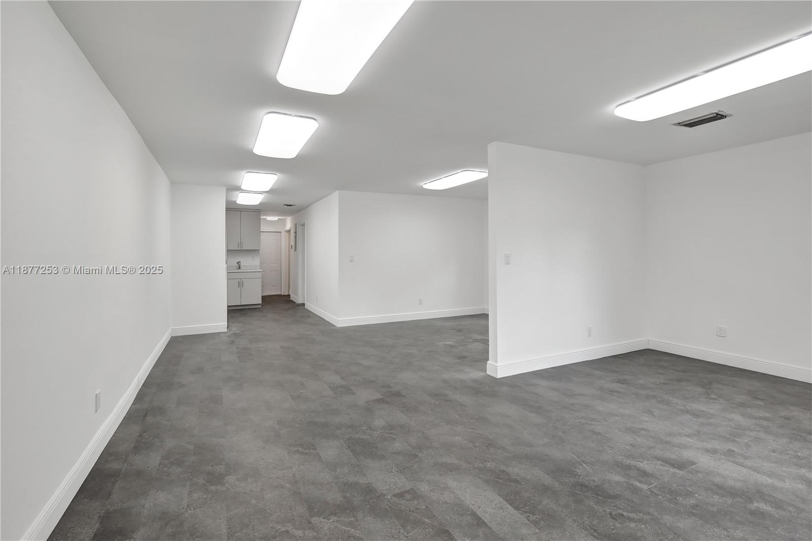 REED LAND CO - Residential Lease