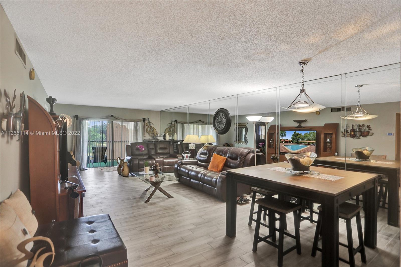 INVERRARY C C PH IV - Residential