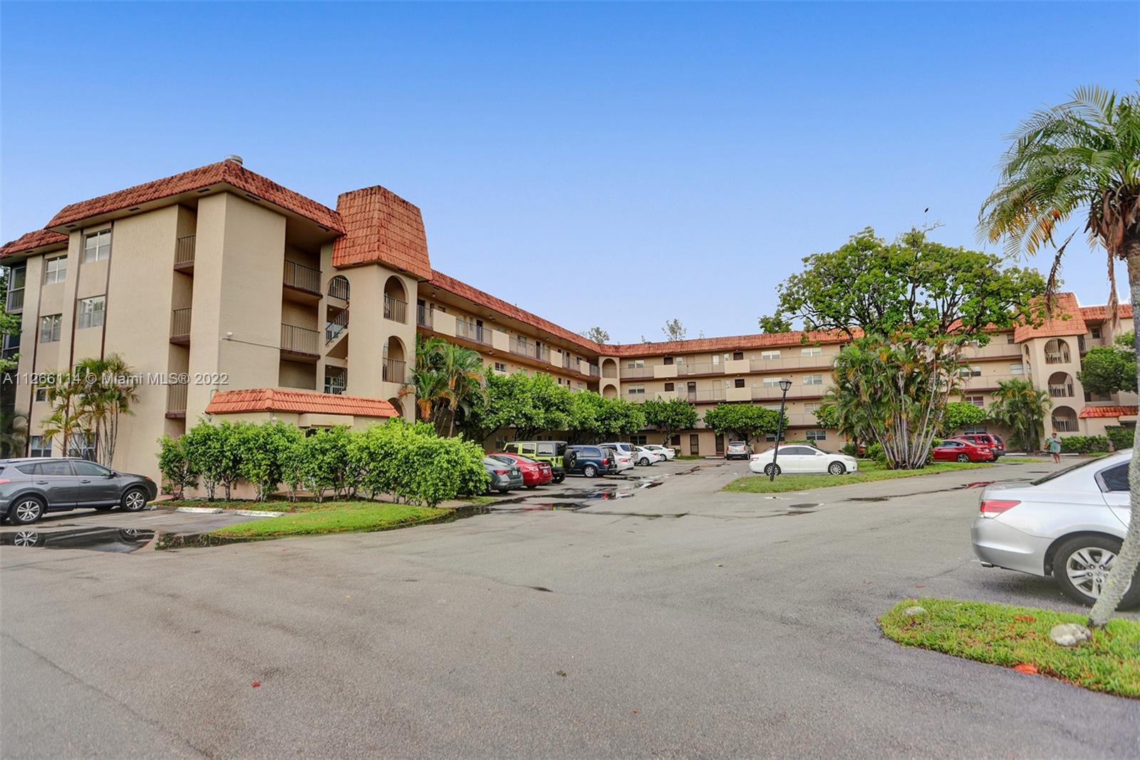 INVERRARY C C PH IV - Residential