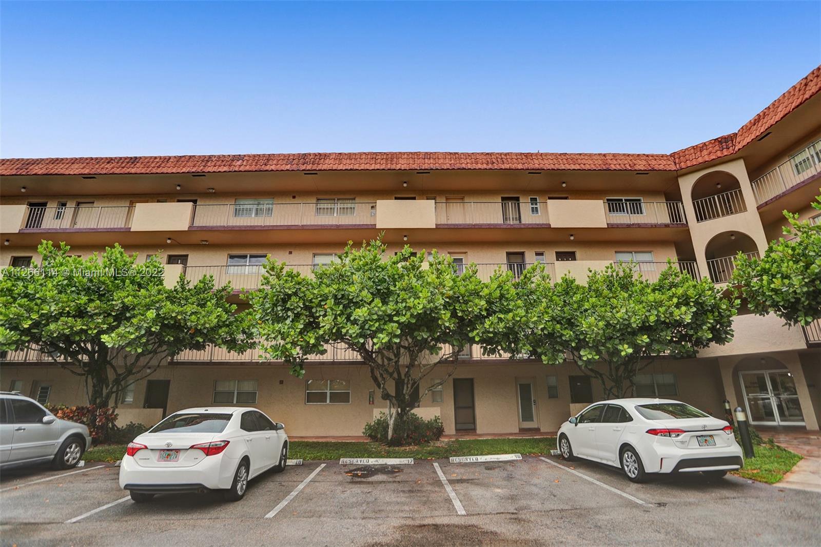 INVERRARY C C PH IV - Residential