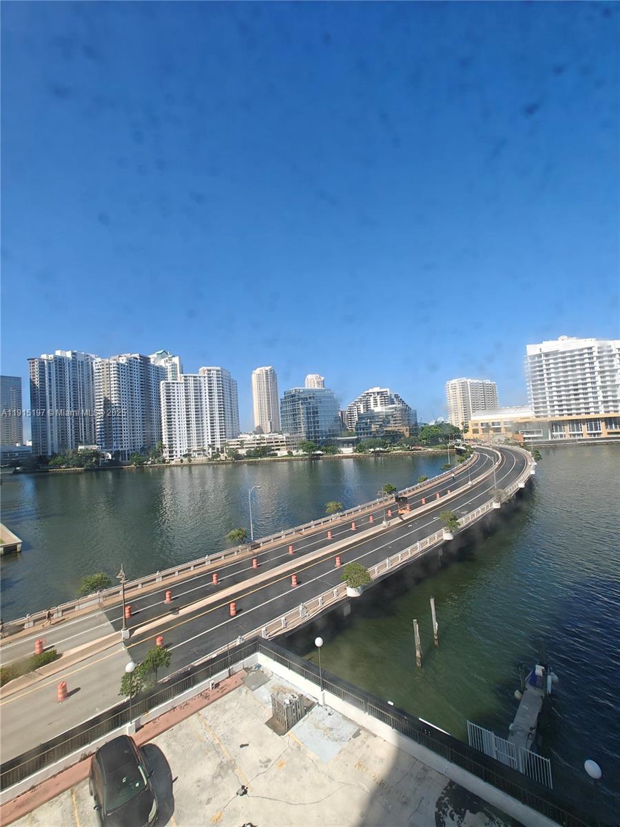 FOUR AMBASSADORS CONDO PH - Residential Lease