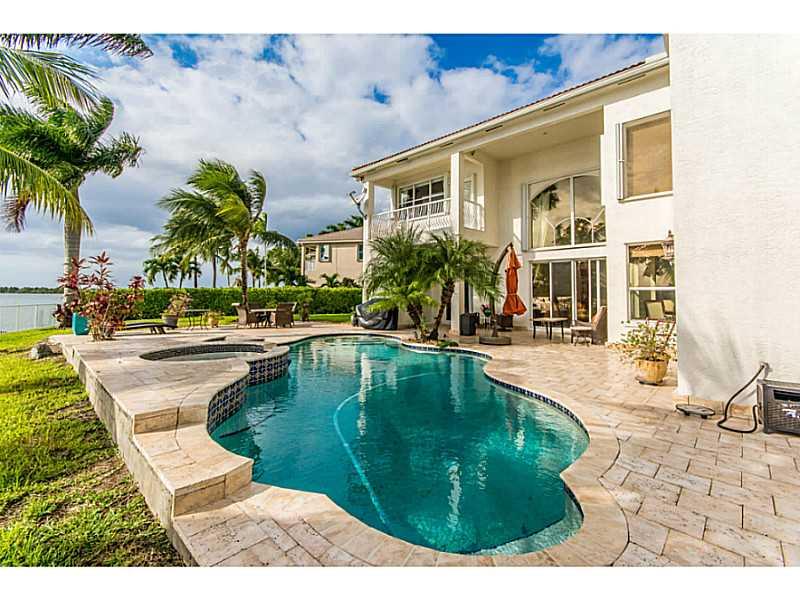 SUNSET LAKES PLAT THREE 1 - Residential